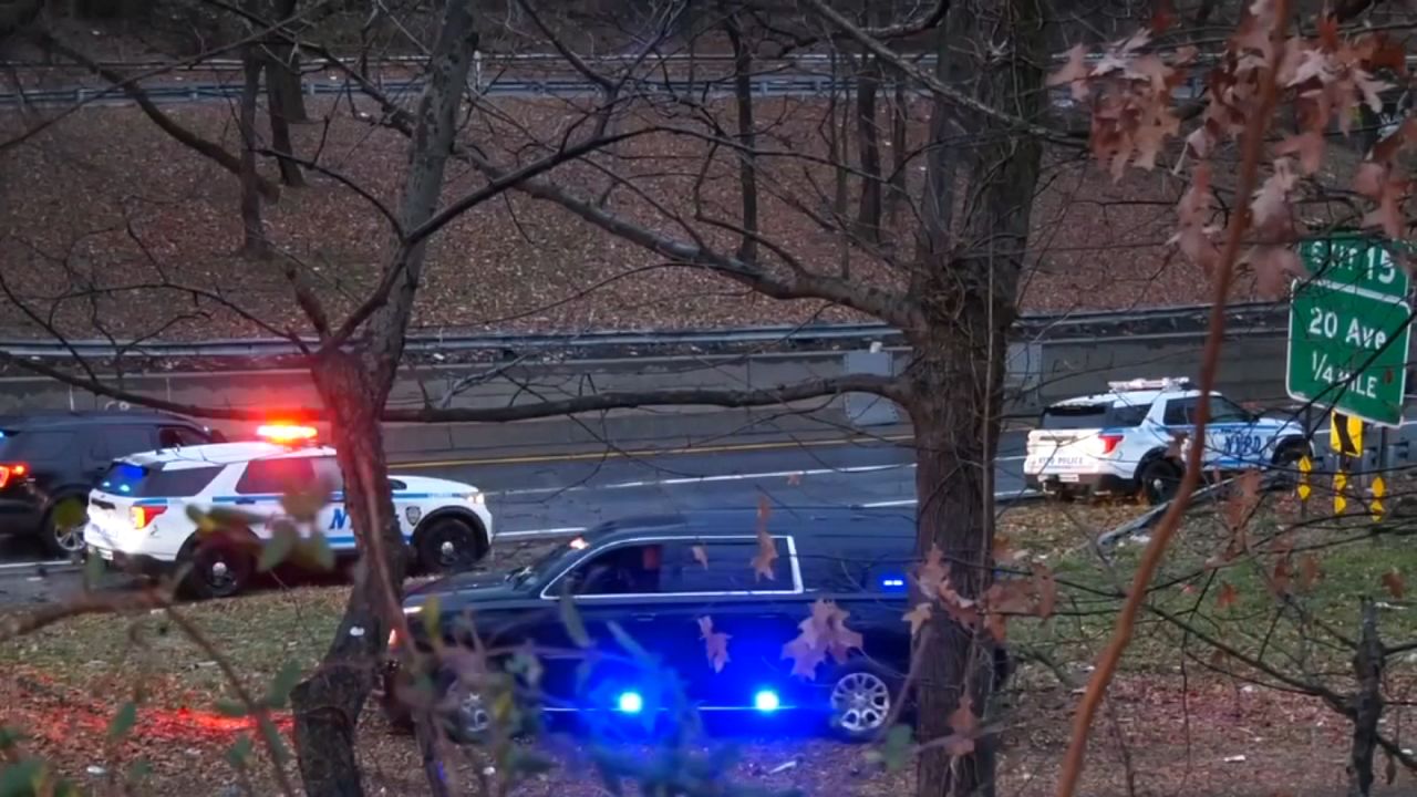 Deadly Car Crash at 'Dead Man's Curve' in Queens Identity of Victims